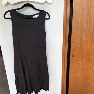 Elegant Black Sleeveless Dress